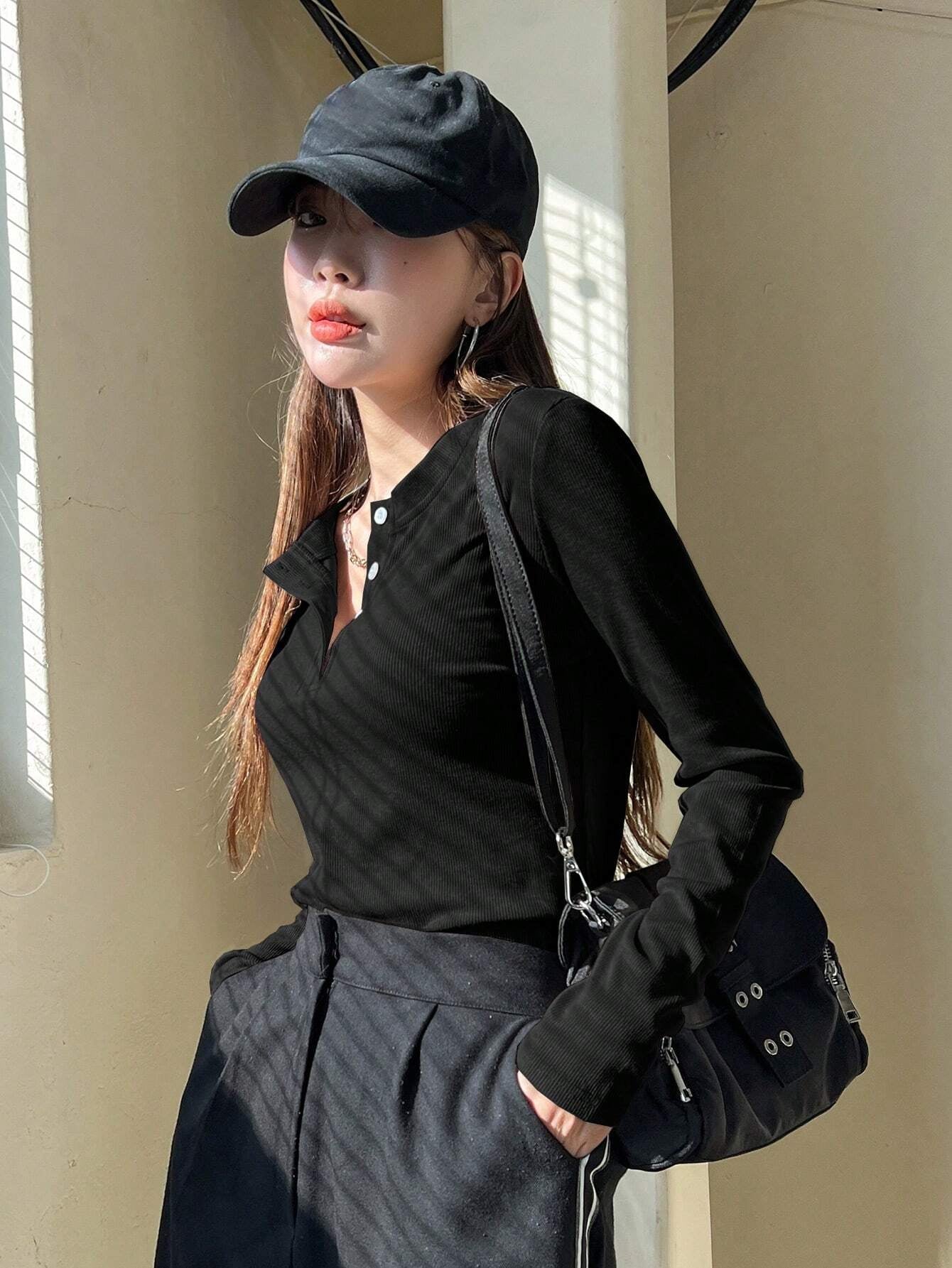 Women's Semi-Open Collar Fitted Long Sleeve T-Shirt