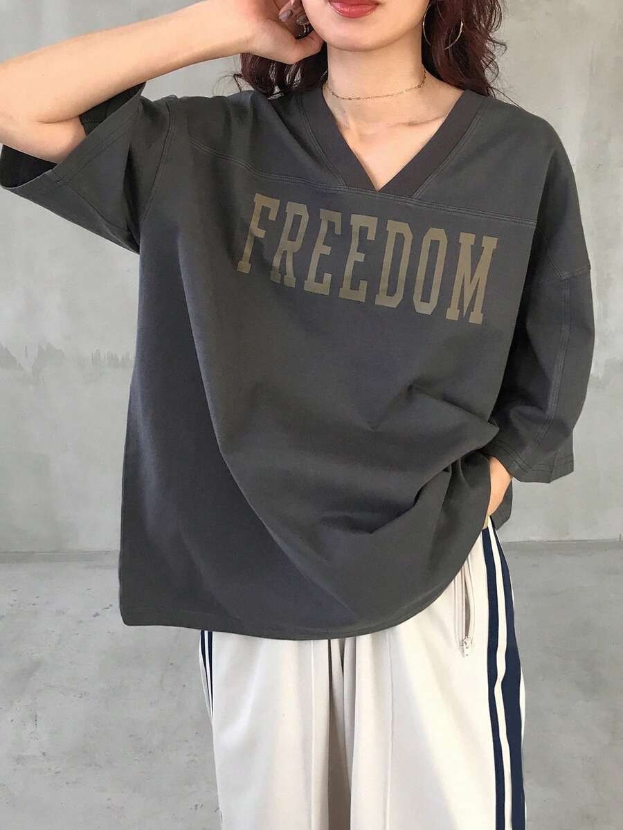 V-Neck Dropped Shoulder Short Sleeve Casual Loose Letter Print T-Shirt