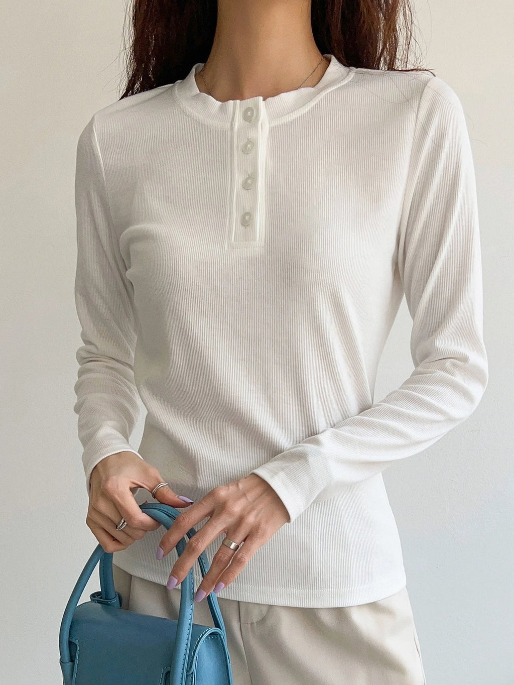 Women's Semi-Open Collar Fitted Long Sleeve T-Shirt