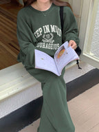 Casual Letter Printed Crew Neck Raglan Sleeve Sweatshirt And Sweatpants Set