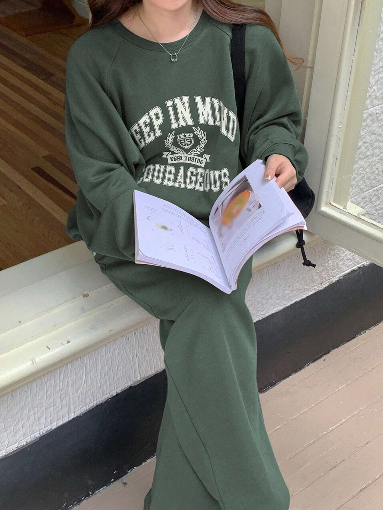 Casual Letter Printed Crew Neck Raglan Sleeve Sweatshirt And Sweatpants Set