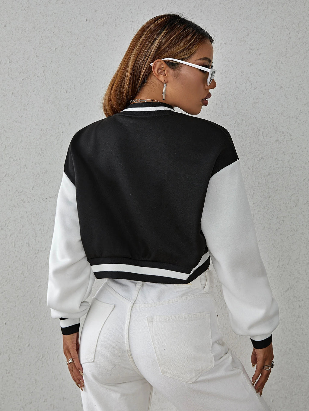 Drop Shoulder Two Tone Crop Varsity Jacket Fall Winter Cloth For Women