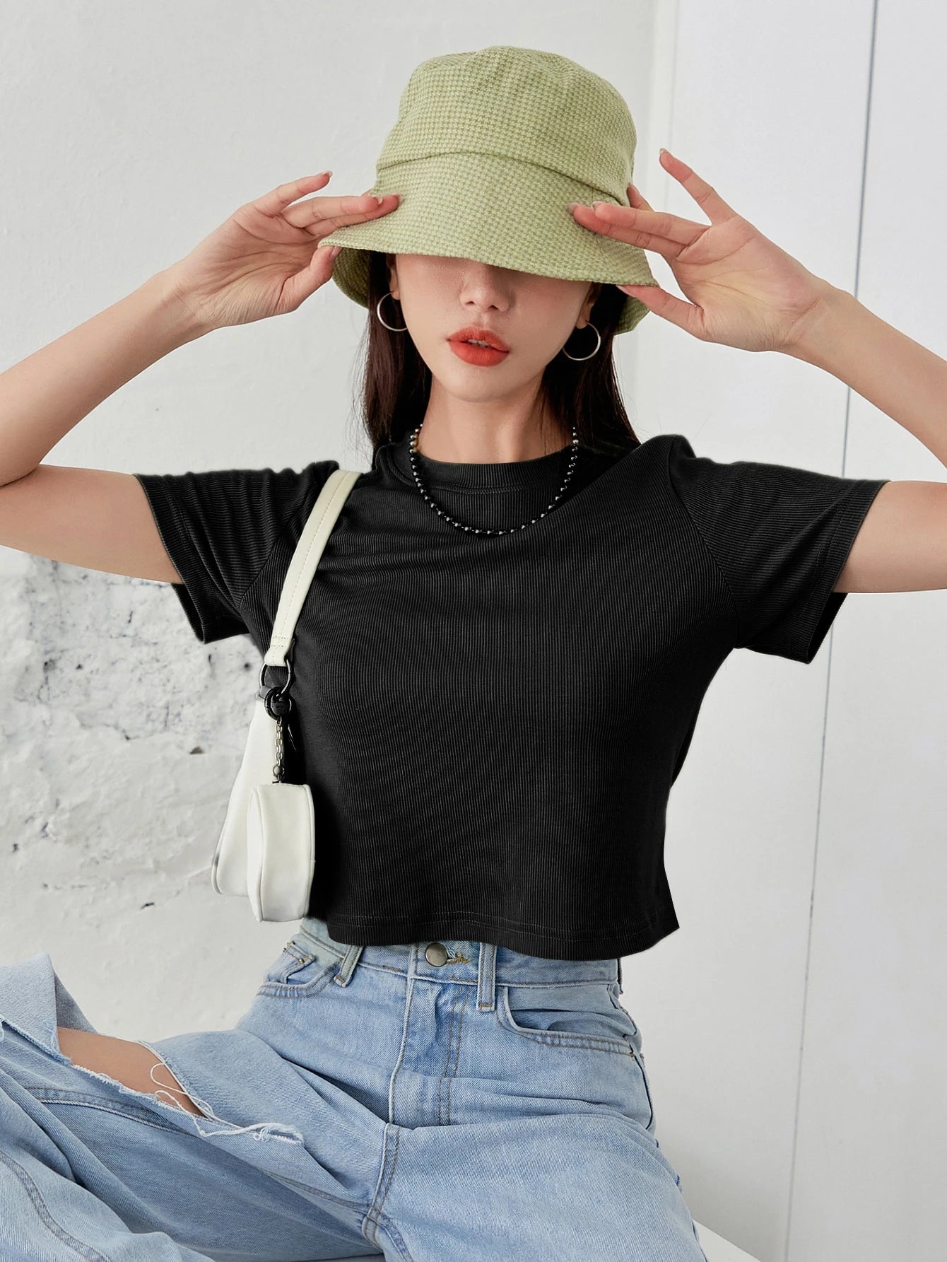 Solid Rib-knit Crop Tee