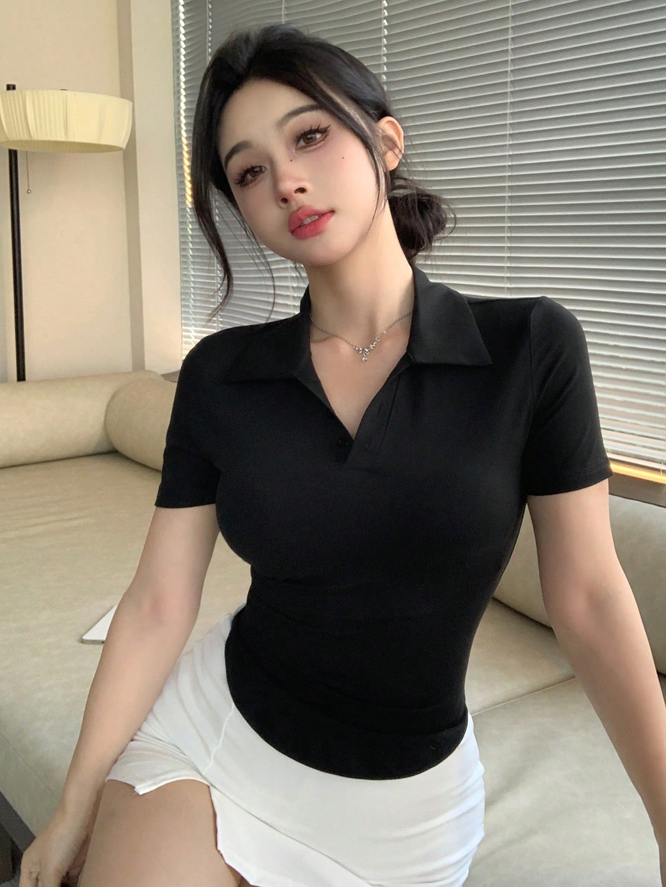 Slim Fit Casual Turndown Collar Short Sleeve T-Shirt