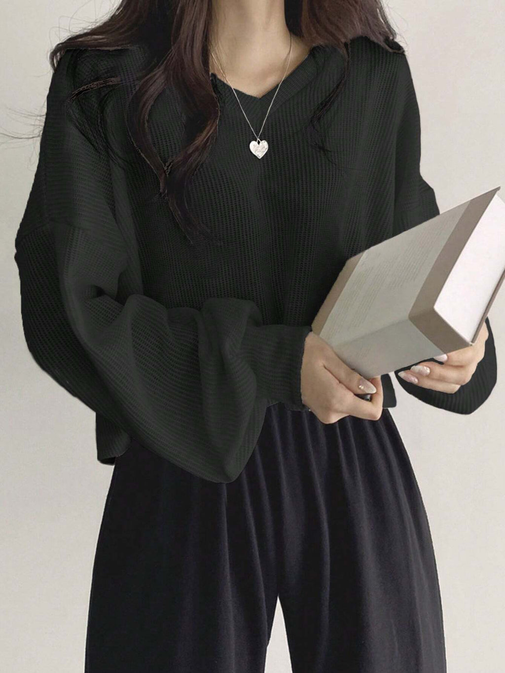 Solid Color V-Neck Dropped Shoulder Long Sleeve Loose Casual T-Shirt