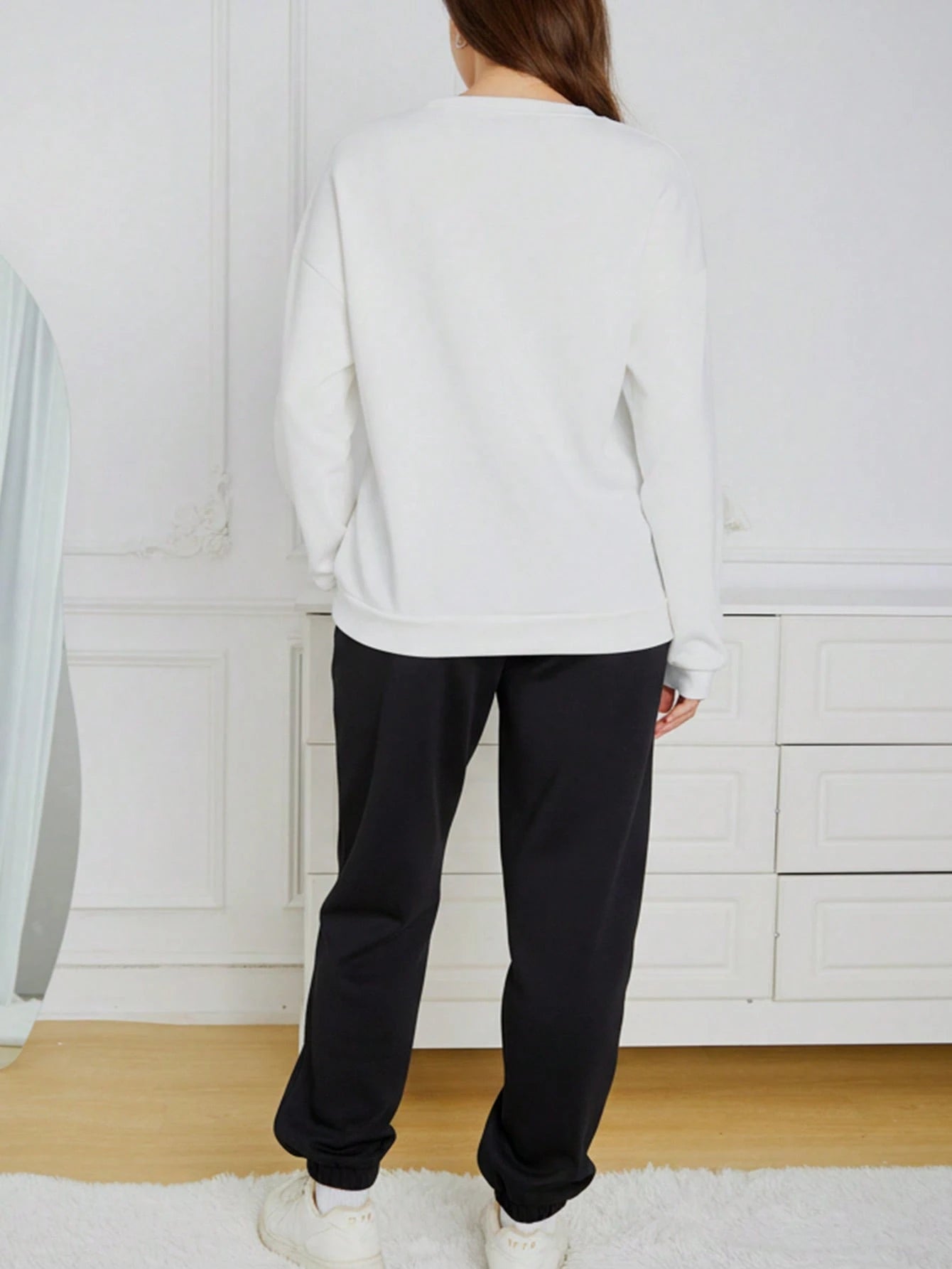 Two-Piece Fashion Warm Plus Fleece Round Neck Sweatshirt + Sports Sweatpants Simple Letter Print