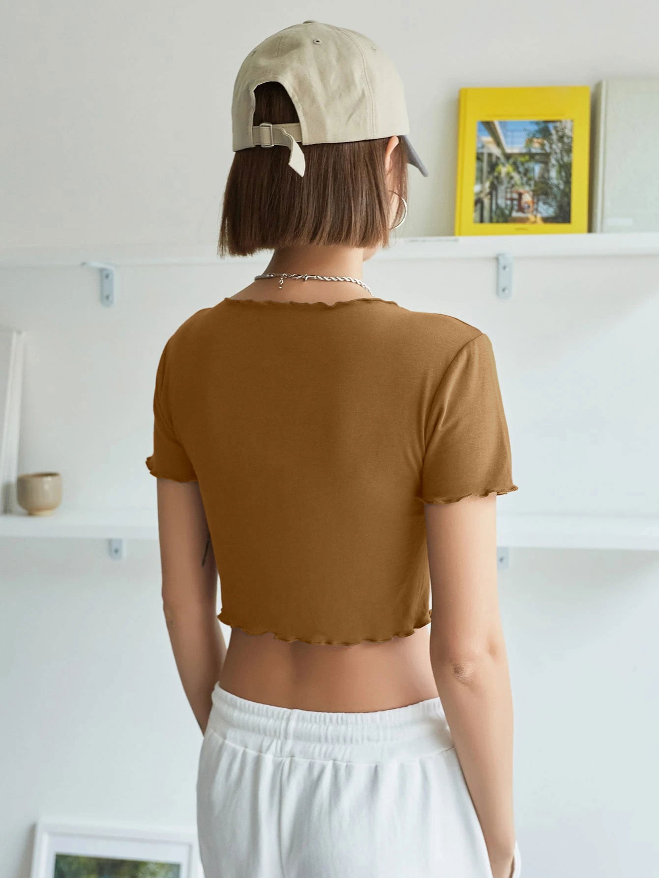 Lettuce Trim Crop Tee