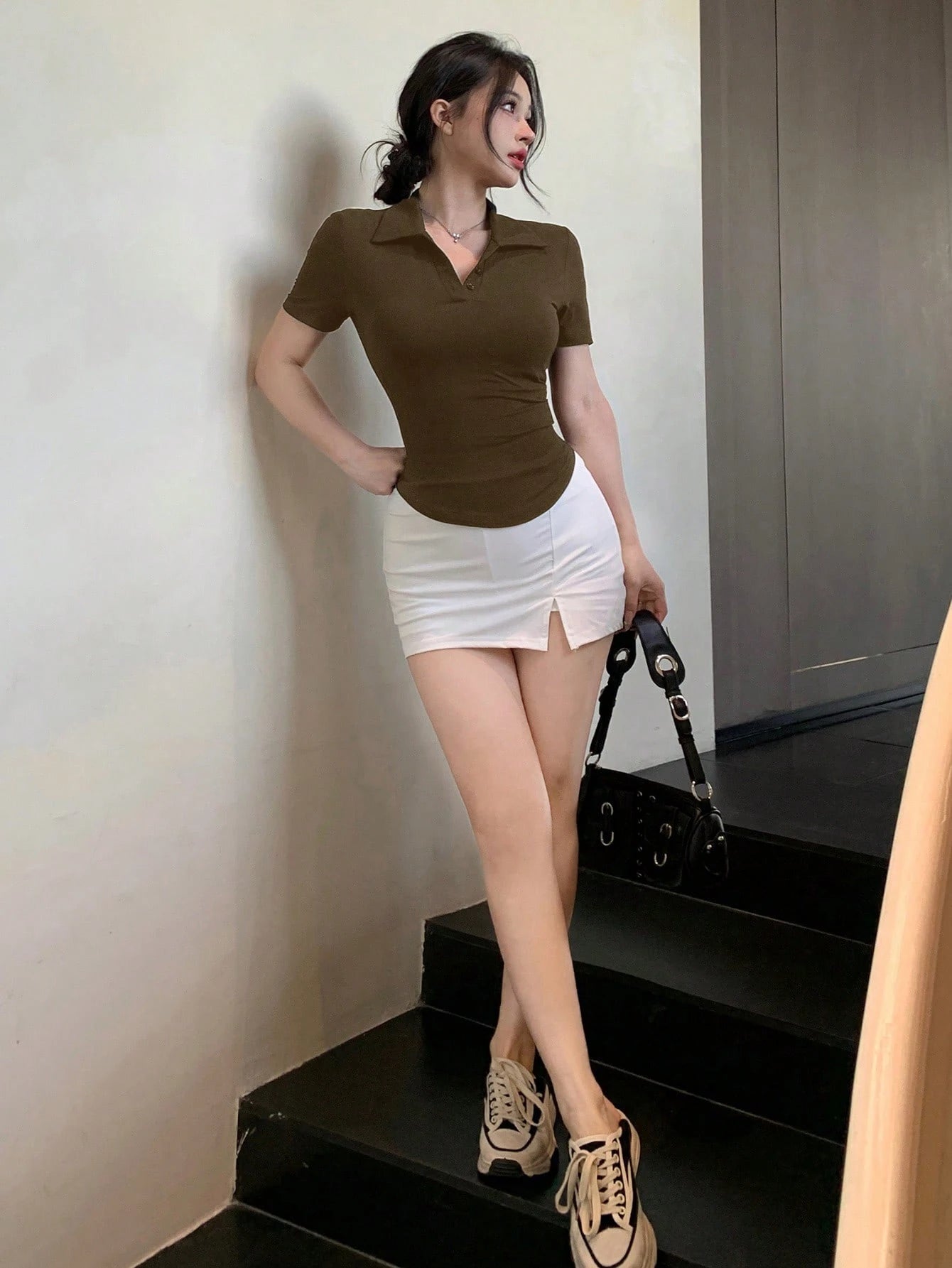 Slim Fit Casual Turndown Collar Short Sleeve T-Shirt