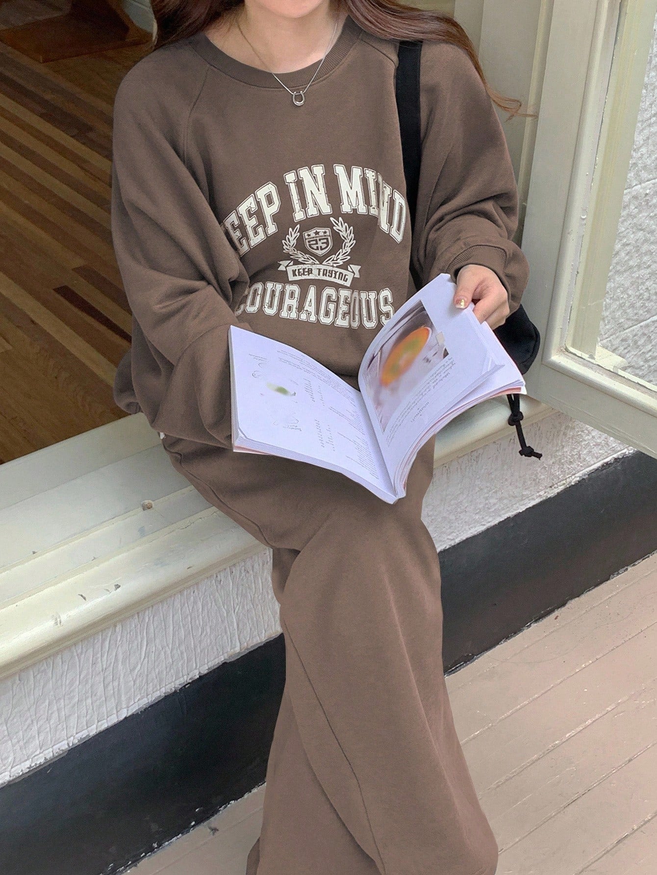 Casual Letter Printed Crew Neck Raglan Sleeve Sweatshirt And Sweatpants Set