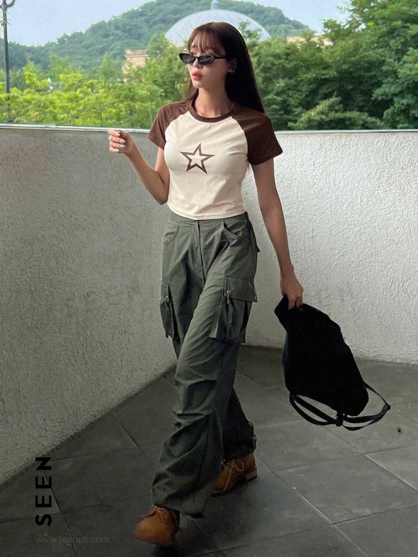 Star Print Raglan Sleeve Crop Tee