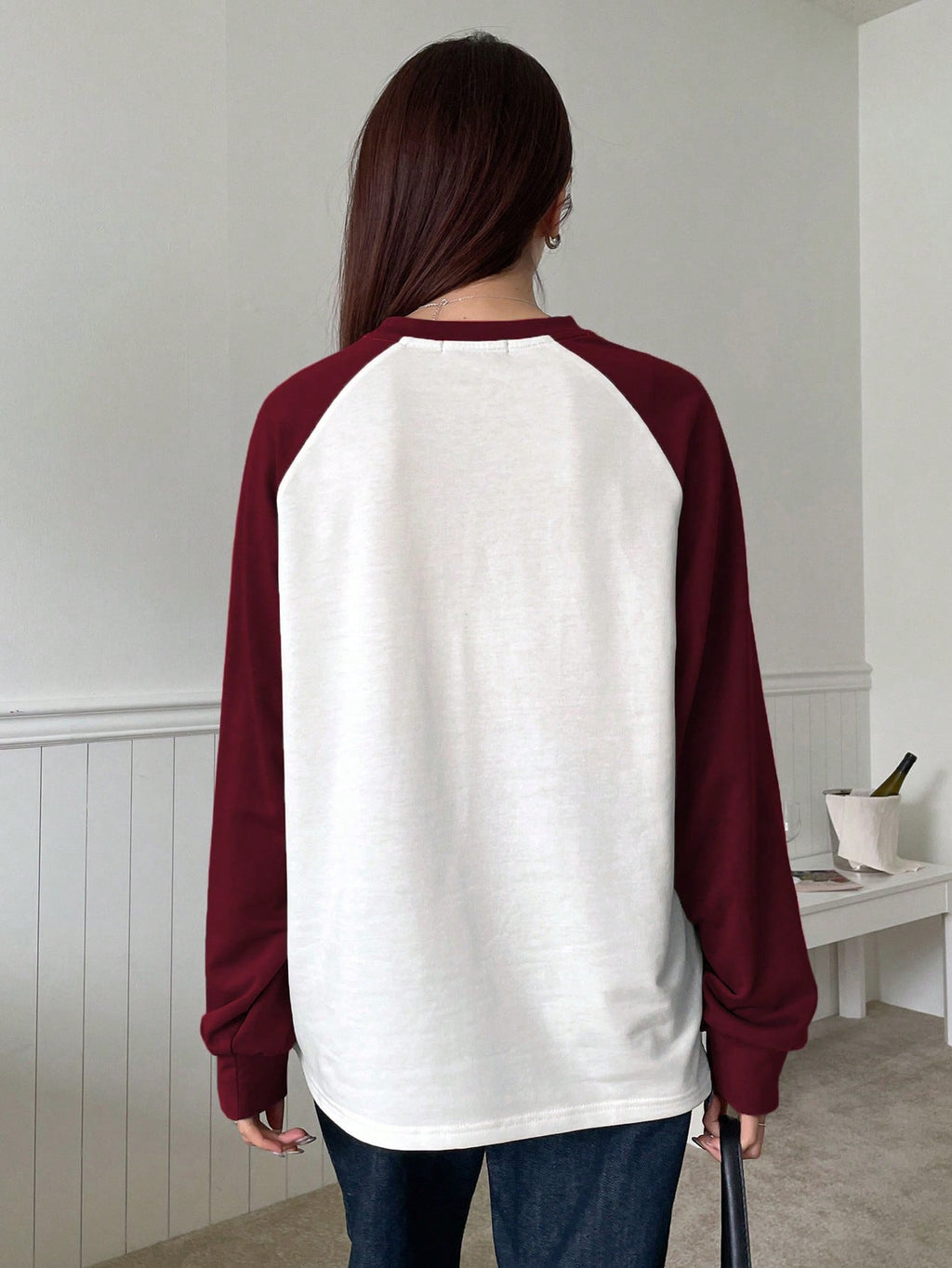 Letter Patched Colorblock Raglan Sleeve Tee