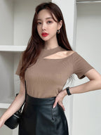 Cut Out Rib-knit Tee