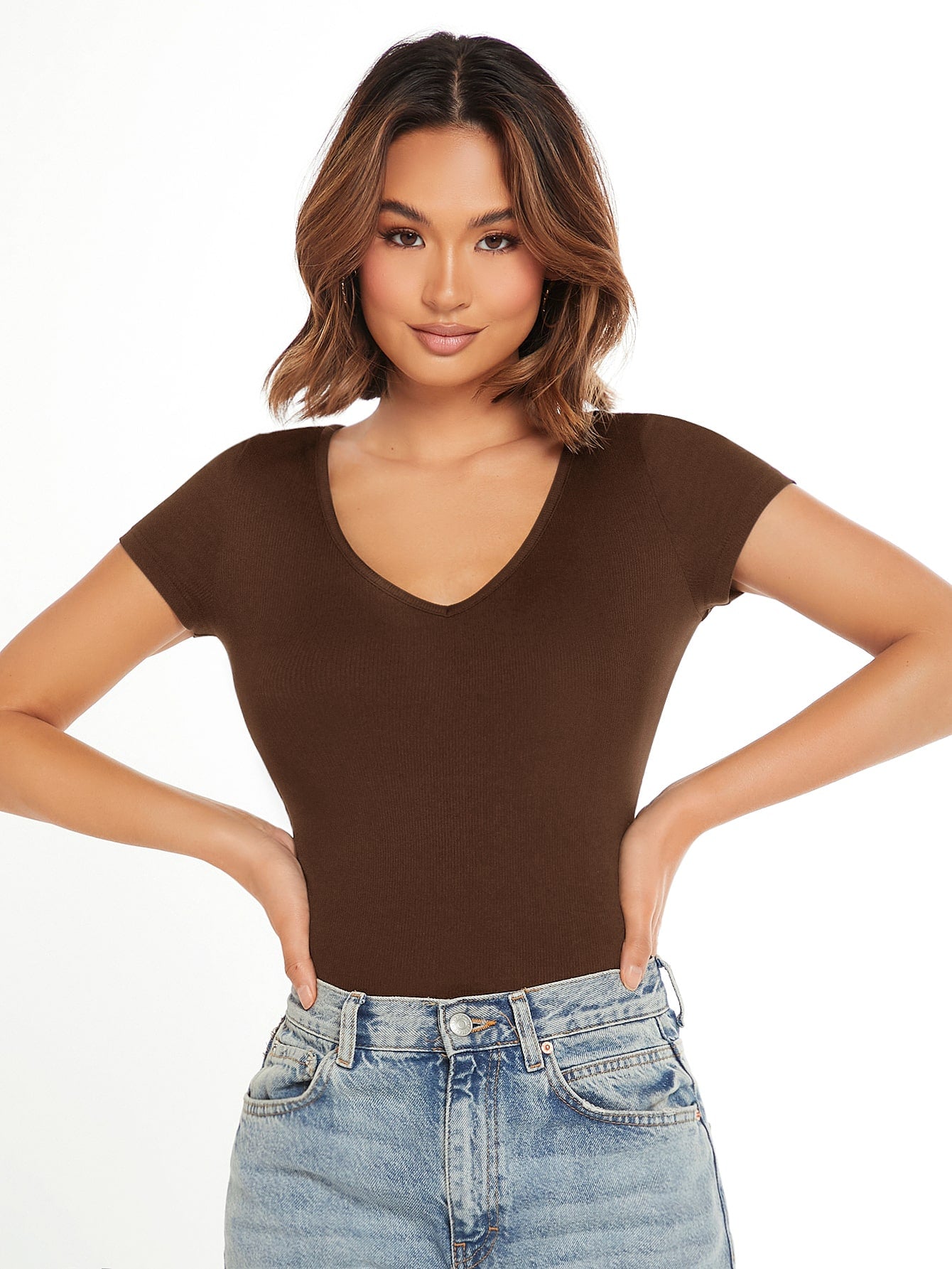 V-Neck Short Sleeve Solid Color Slim Fit Casual Tee