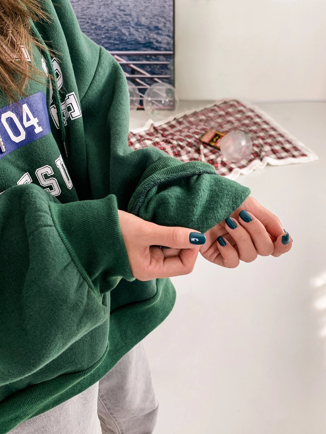 Letter Graphic Big Pocket Drawstring Thermal Hoodie