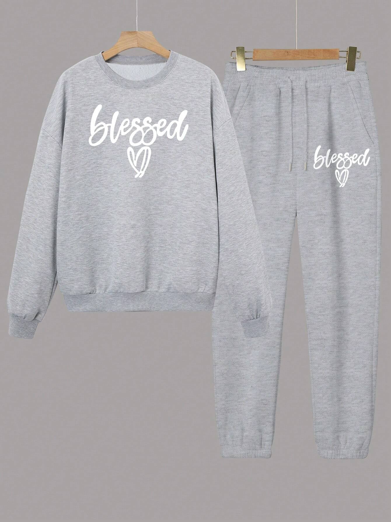 Two-Piece Fashion Warm Plus Fleece Round Neck Sweatshirt + Sports Sweatpants Simple Letter Print