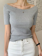 Round Neck Slim-Fit Short Sleeve Elegant T-Shirt