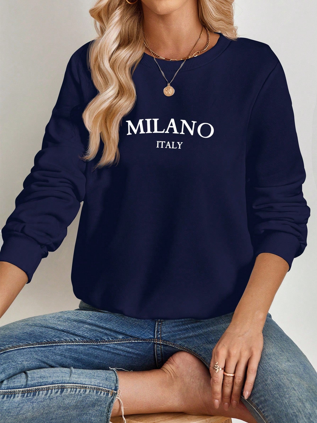 Casual Minimalist Milano Print Pattern White Round Neck Loose Fit Long Sleeve Sweatshirt