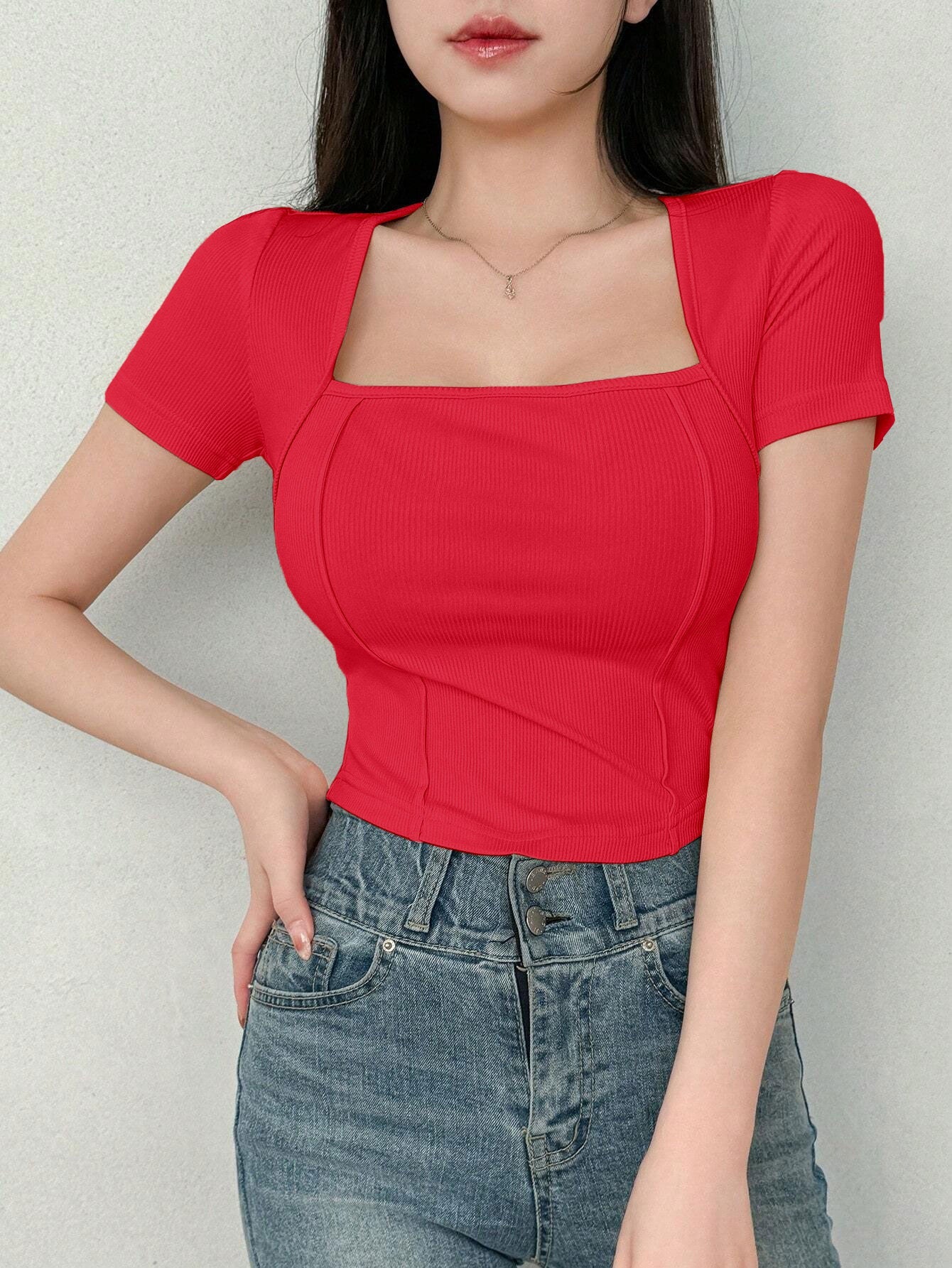 Women's Solid Color Swan Collar Short Sleeve T-Shirt