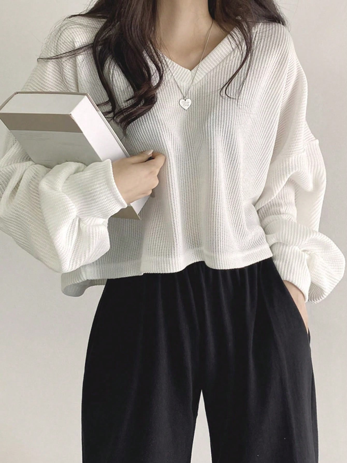 Solid Color V-Neck Dropped Shoulder Long Sleeve Loose Casual T-Shirt