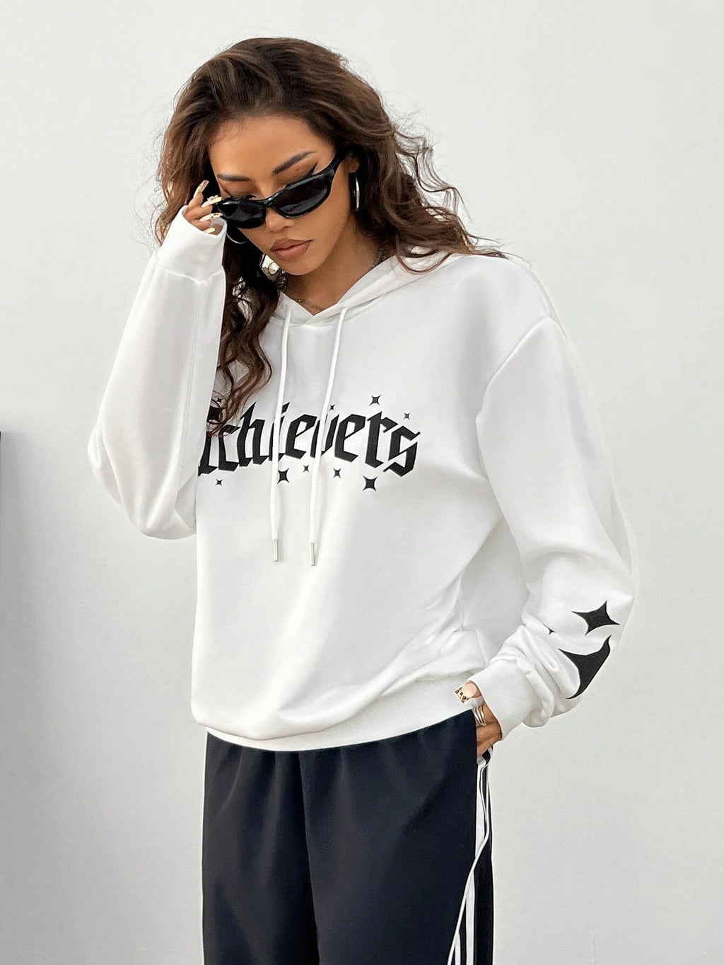 Fall Essentials Oversized Hooded Long-Sleeve Sweatshirt with Casual Knit Letter Print for Workouts
