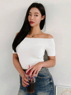 Off Shoulder Solid Tee,Crop Tops