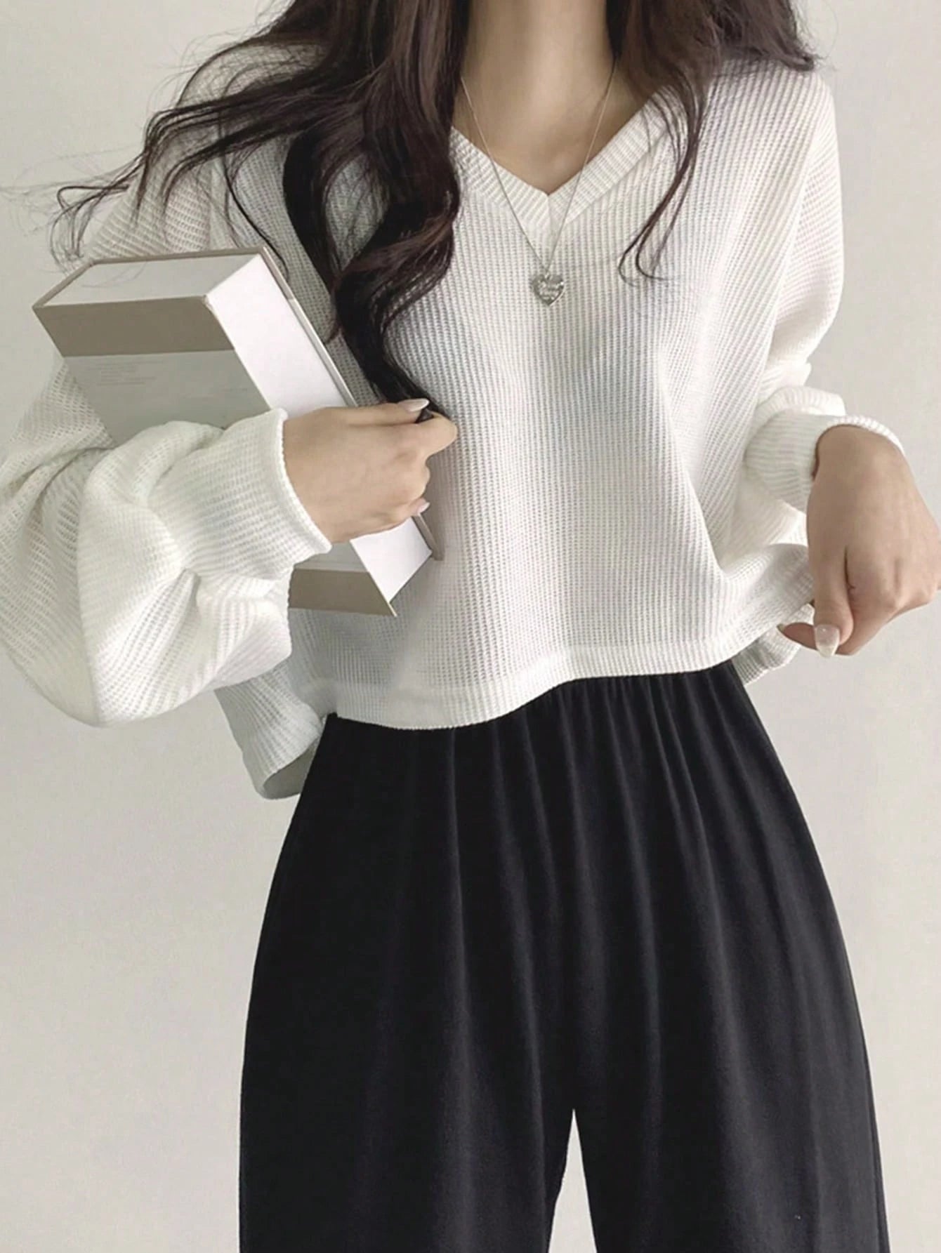 Solid Color V-Neck Dropped Shoulder Long Sleeve Loose Casual T-Shirt