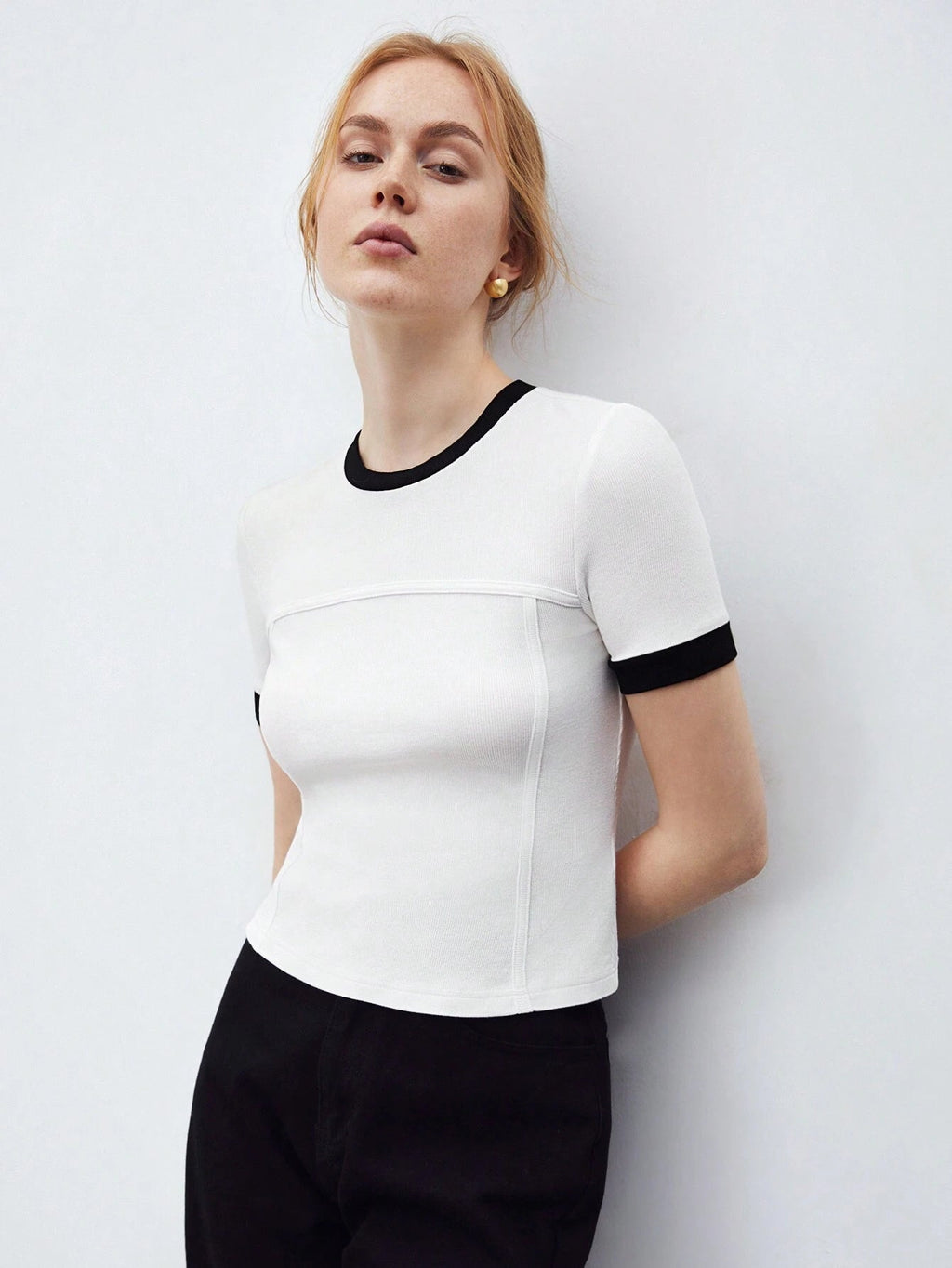 Contrast Trim Round Neck Short Sleeve T-Shirt