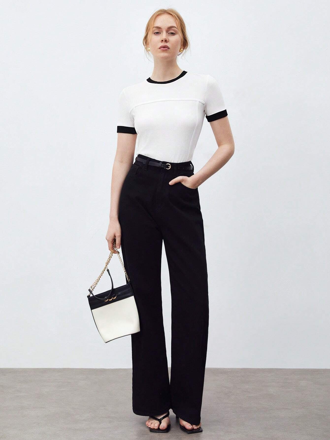 Contrast Trim Round Neck Short Sleeve T-Shirt