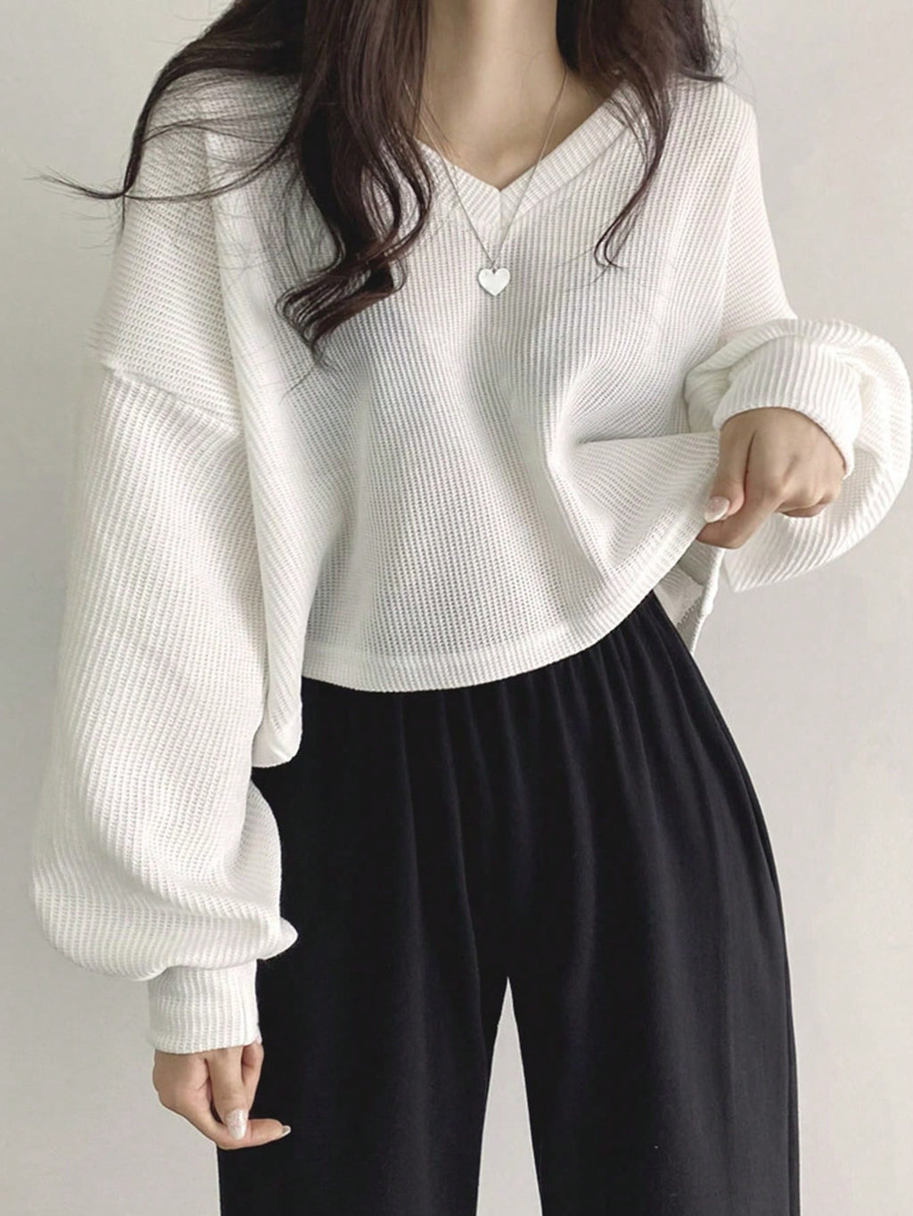 Solid Color V-Neck Dropped Shoulder Long Sleeve Loose Casual T-Shirt