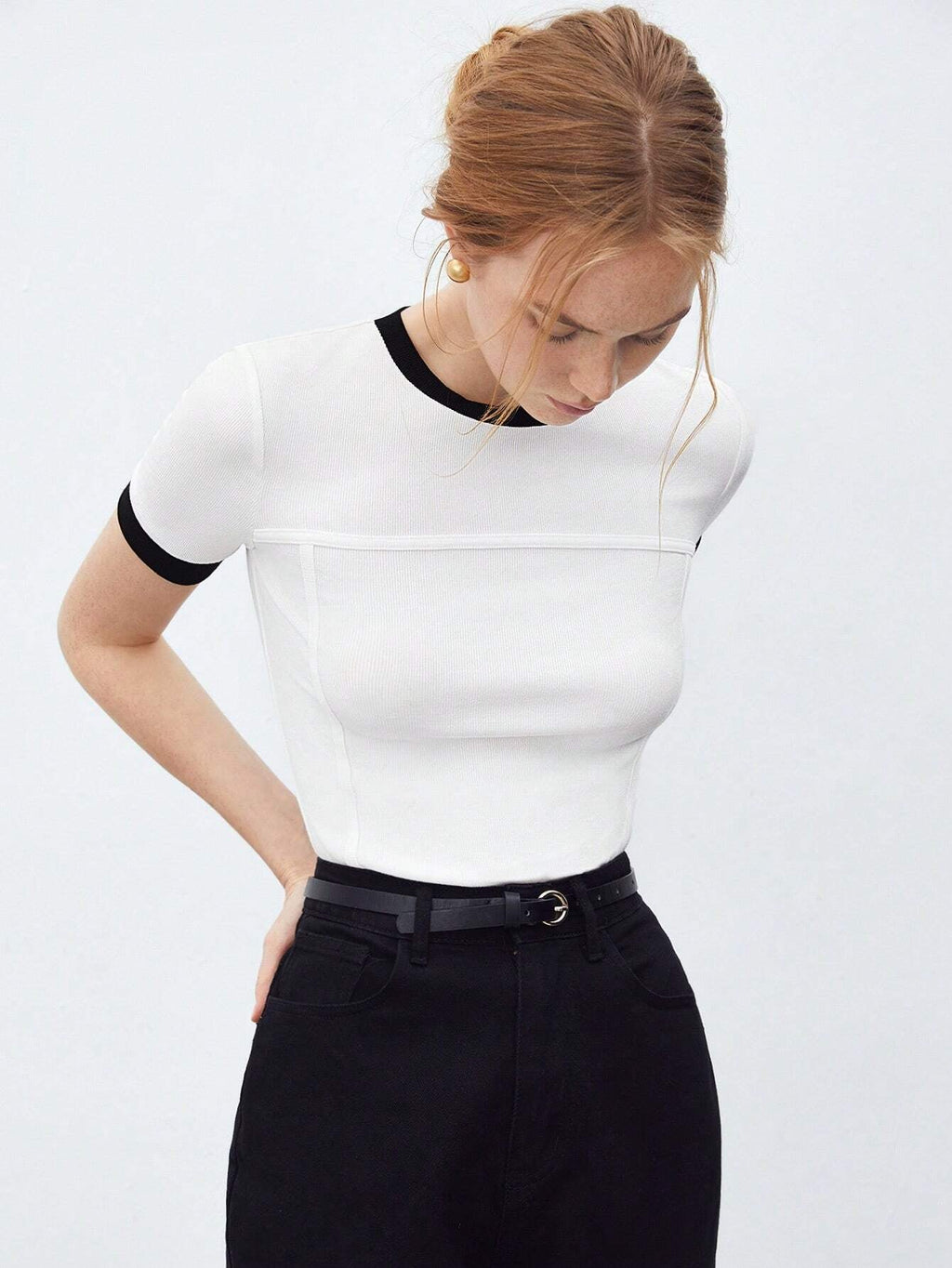 Contrast Trim Round Neck Short Sleeve T-Shirt